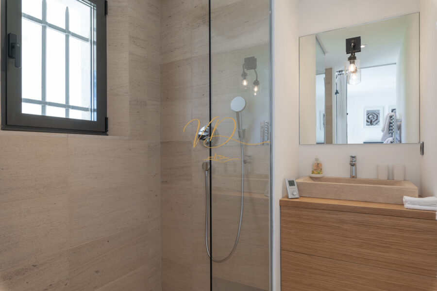 Maison à vendre à La Croix-Valmer — Vue mer — photo 19