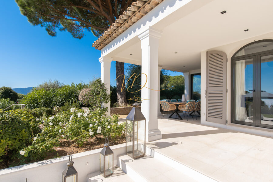 Maison à vendre à La Croix-Valmer — Vue mer — photo 6