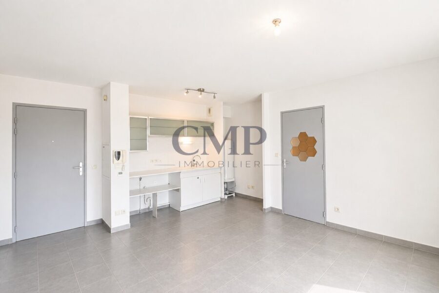 Appartement à vendre à Pignan — Vue sur la ville — photo 4