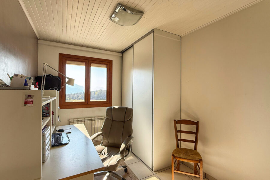 Maison à vendre à Voiron — Vue montagne — photo 11