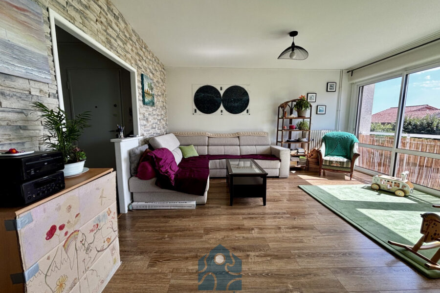 Appartement à vendre à Clermont-ferrand — Vue sur la ville — photo 2
