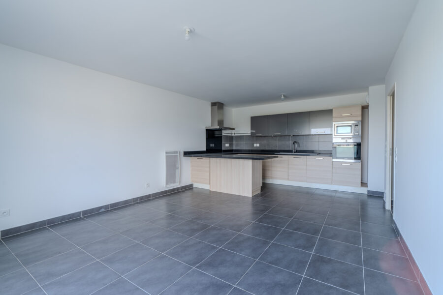 Appartement à louer à Montpellier — Vue sur la ville — photo 2