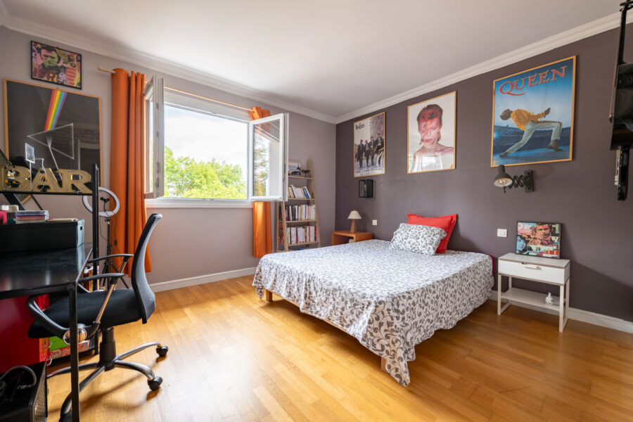 Maison à vendre à Sucy-en-brie — Vue parc & jardin — photo 8