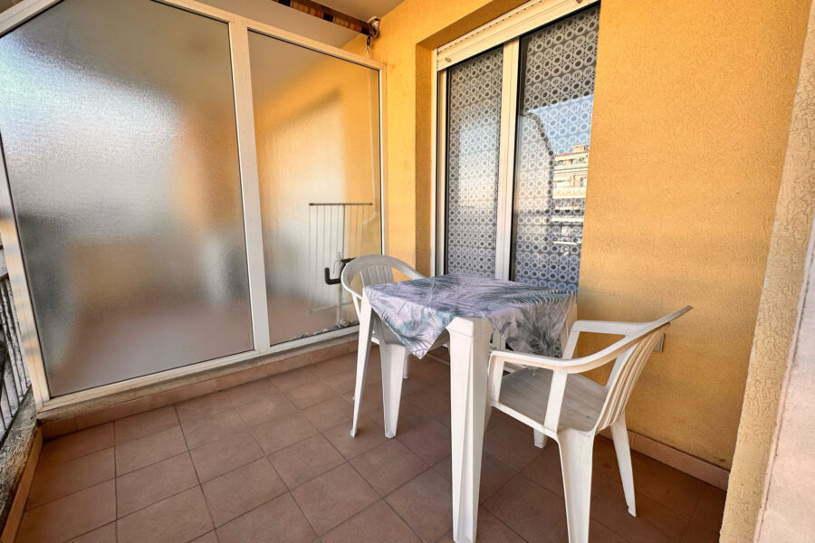 Appartement à louer à Menton — Vue sur la ville — photo 14