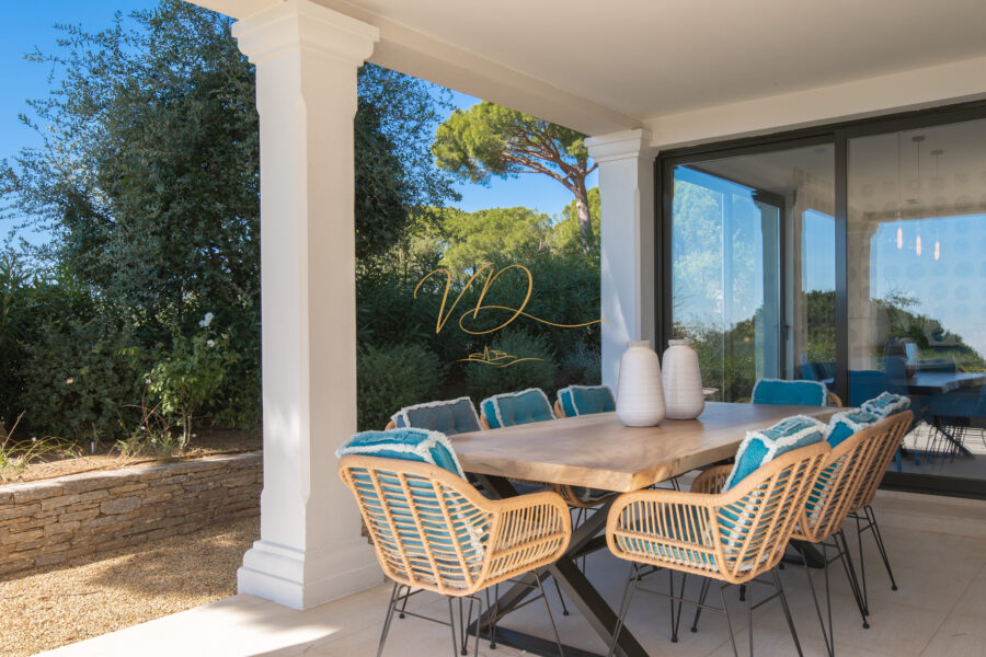 Maison à vendre à La Croix-Valmer — Vue mer — photo 2