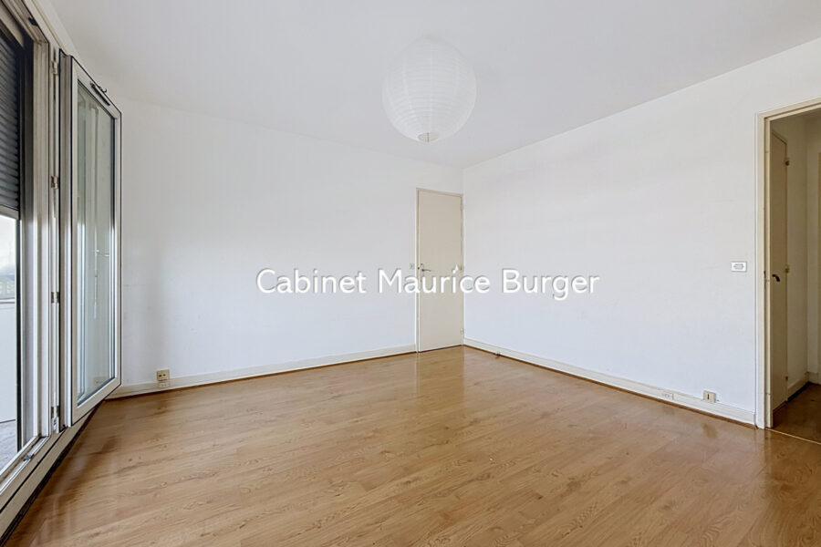 Appartement à vendre à Clichy — Vue sur la ville — photo 4