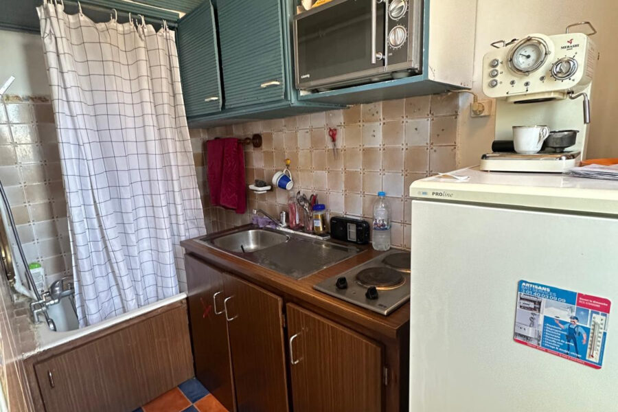 Appartement à vendre à Paris — Vue sur la ville — photo 4