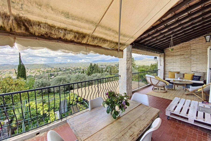 Maison à vendre à Saint-paul-de-vence — Vue mer — photo 2