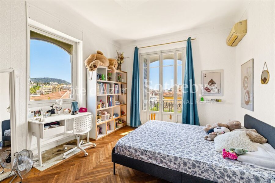 Maison à vendre à Nice — Vue nature — photo 14
