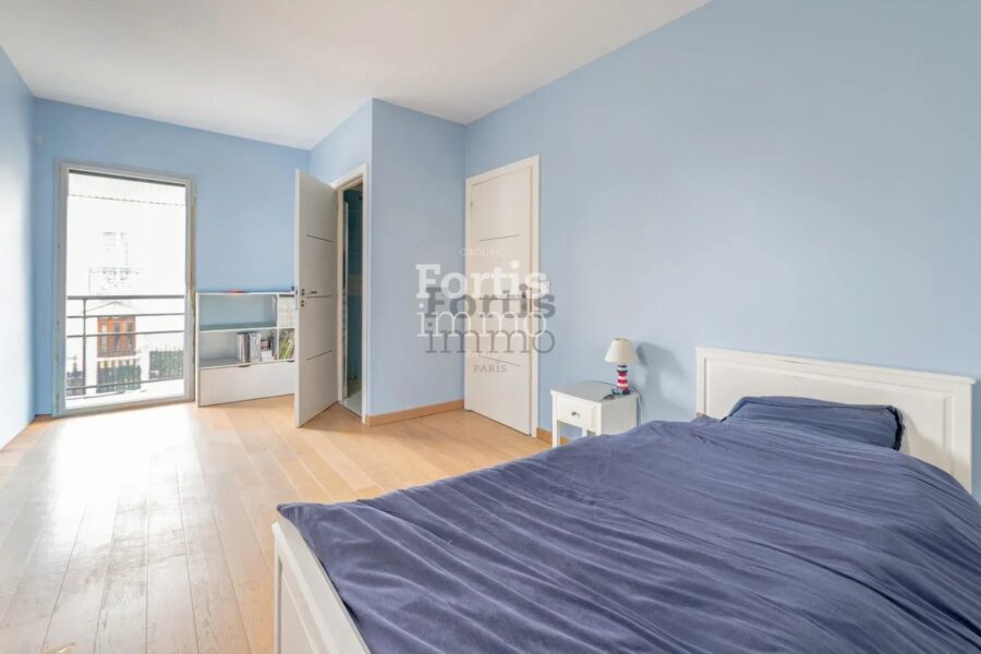 Maison à vendre à Bois-Colombes — Vue parc & jardin — photo 14