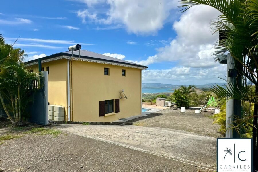 Maison à vendre à Les Trois-Îlets — Vue mer — photo 14