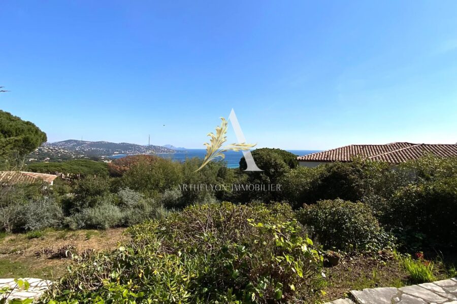 Maison à vendre à Sainte-Maxime — Vue mer — photo 11