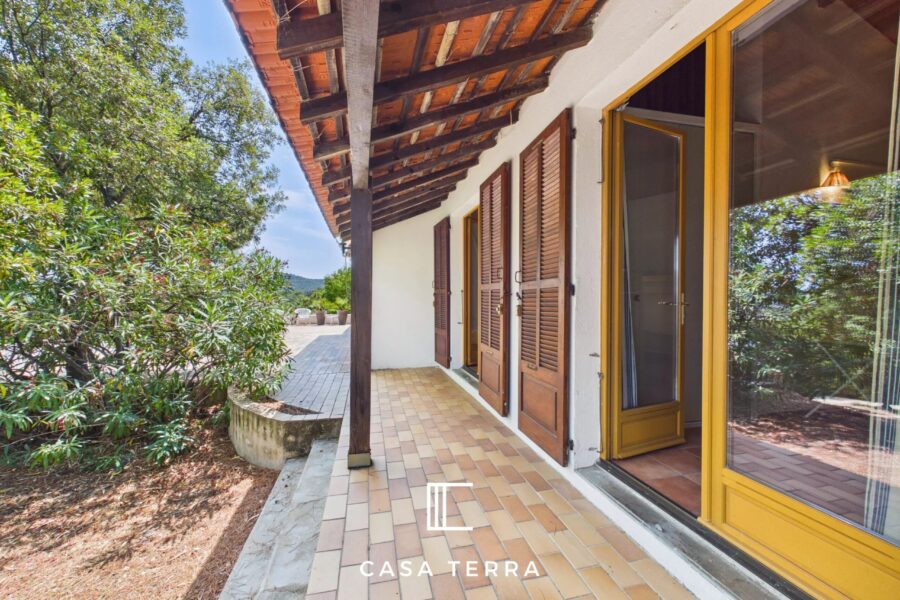Maison à vendre à Sainte-Lucie-de-Porto-Vecchio — Vue mer — photo 12