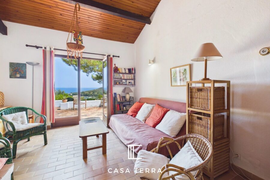 Maison à vendre à Sainte-Lucie-de-Porto-Vecchio — Vue mer — photo 6