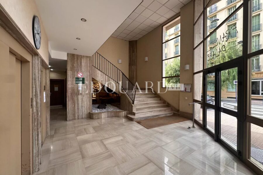 Appartement à vendre à Menton — Vue sur la ville — photo 7