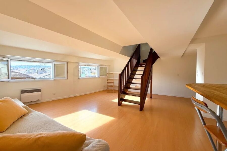 Appartement à vendre à Nice — Vue sur la ville — photo 3