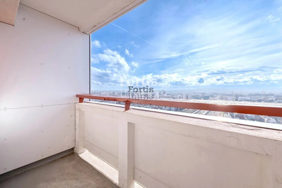 Appartement à vendre à Paris 15e arrondissement — Vue sur la ville — photo 9