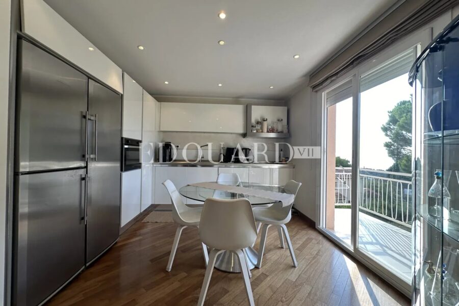Appartement à louer à Roquebrune-Cap-Martin — Vue mer — photo 8