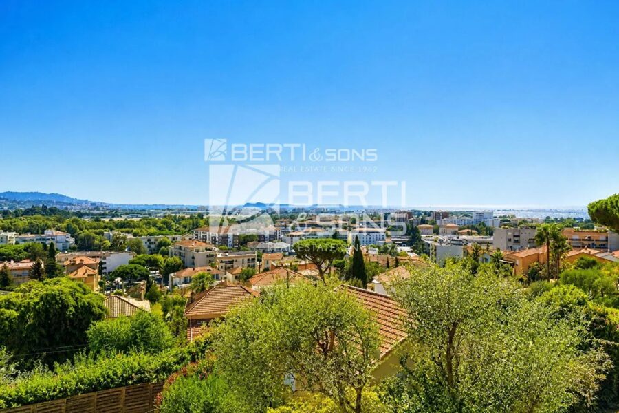 Appartement à vendre à Mandelieu-la-Napoule — Vue mer — photo 12