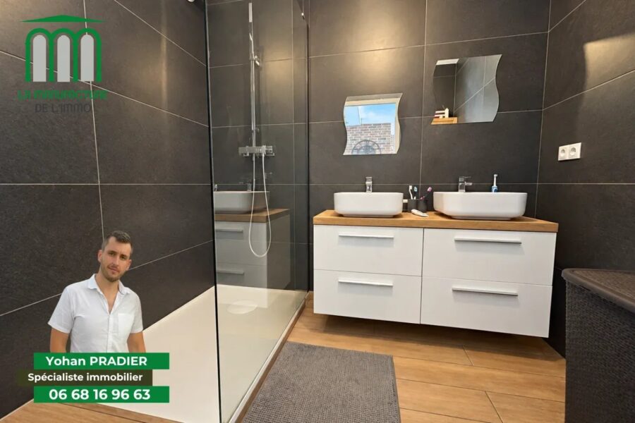 Appartement à vendre à Saint-Étienne — Vue sur la ville — photo 3