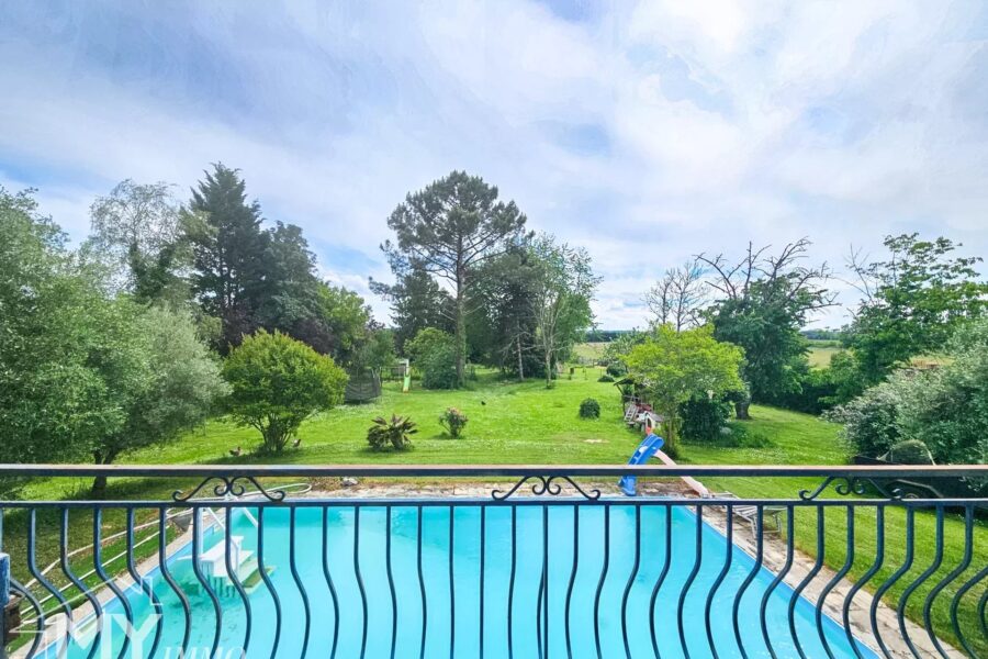 Maison à vendre à Saint-Antoine-de-Breuilh — Vue nature — photo 1