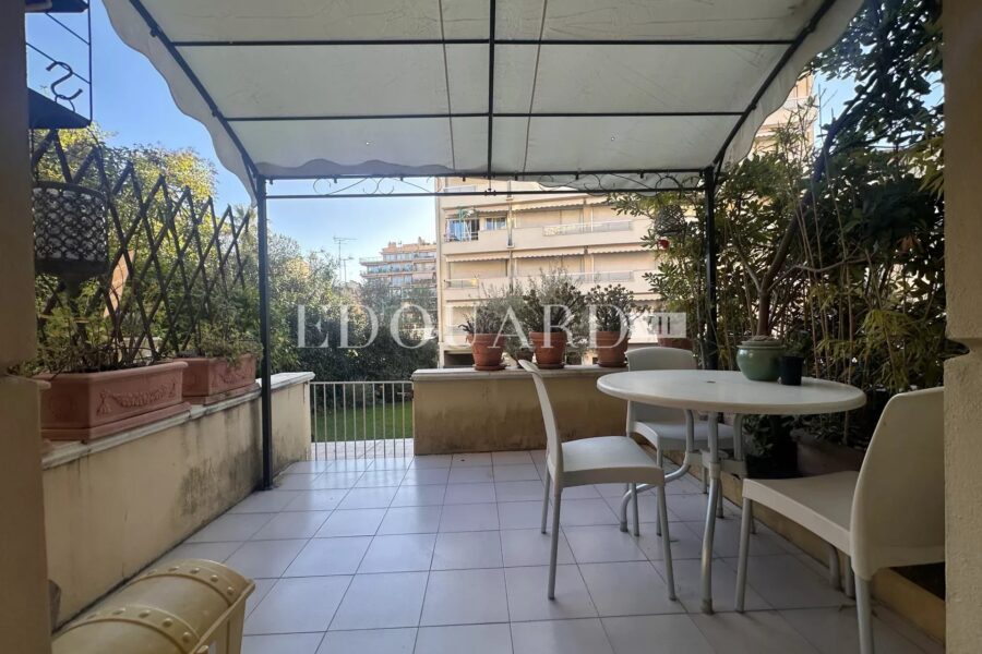 Appartement à vendre à Menton — Vue parc & jardin — photo 3
