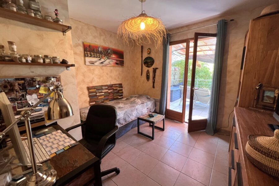 Maison à vendre à Biot — Vue montagne — photo 8