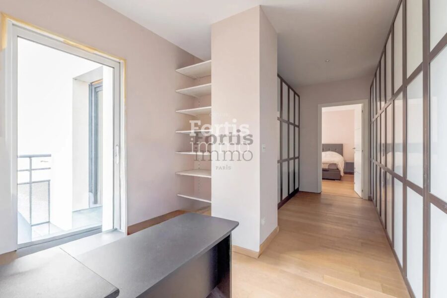 Maison à vendre à Bois-Colombes — Vue parc & jardin — photo 21