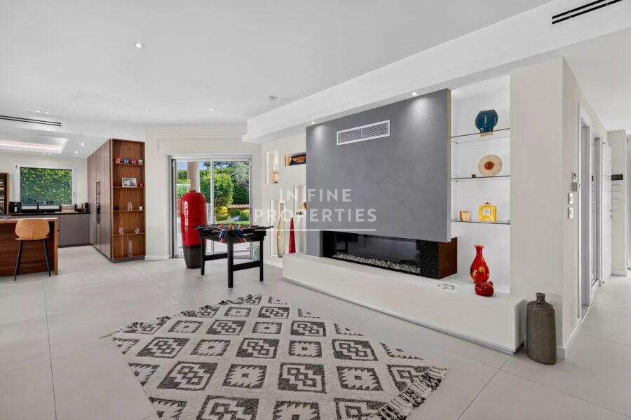 Maison à vendre à Mougins — Vue parc & jardin — photo 16