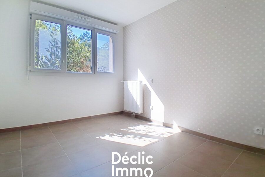 Appartement à vendre à Châteauneuf-Grasse — Vue mer — photo 4