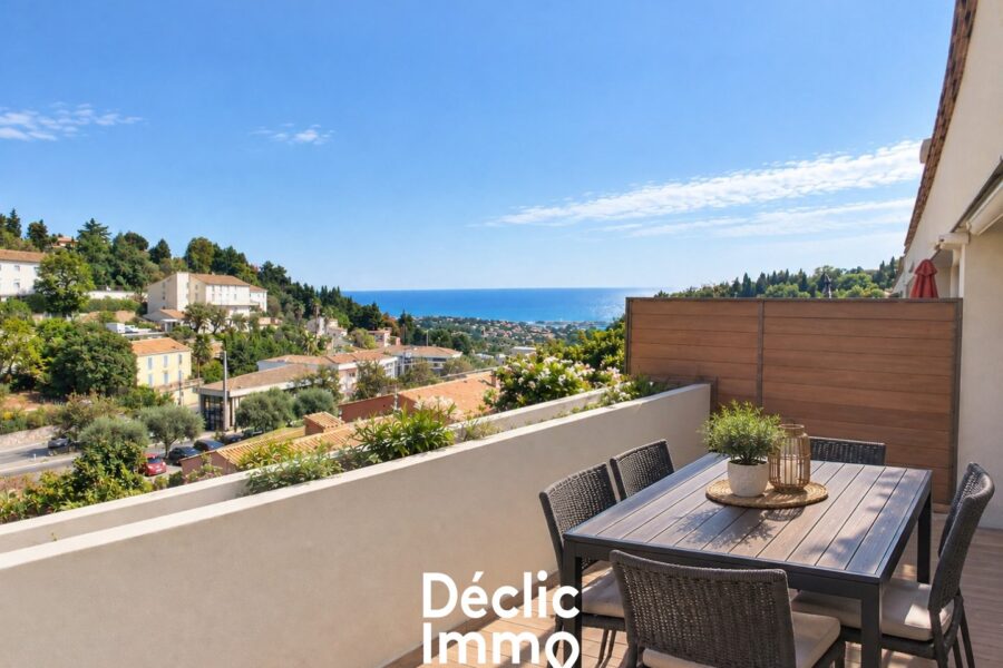 Appartement à vendre à Châteauneuf-Grasse — Vue mer — photo 1
