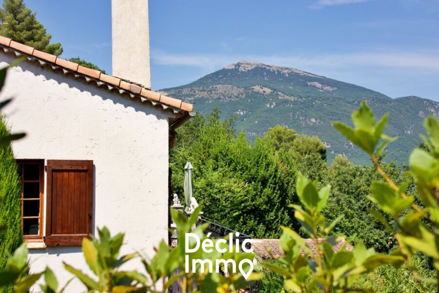 Maison à vendre à Le Bar-sur-Loup — Vue montagne — photo 1