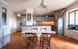 Maison en location vacances à La Colle-sur-Loup — Vue montagne — photo 8