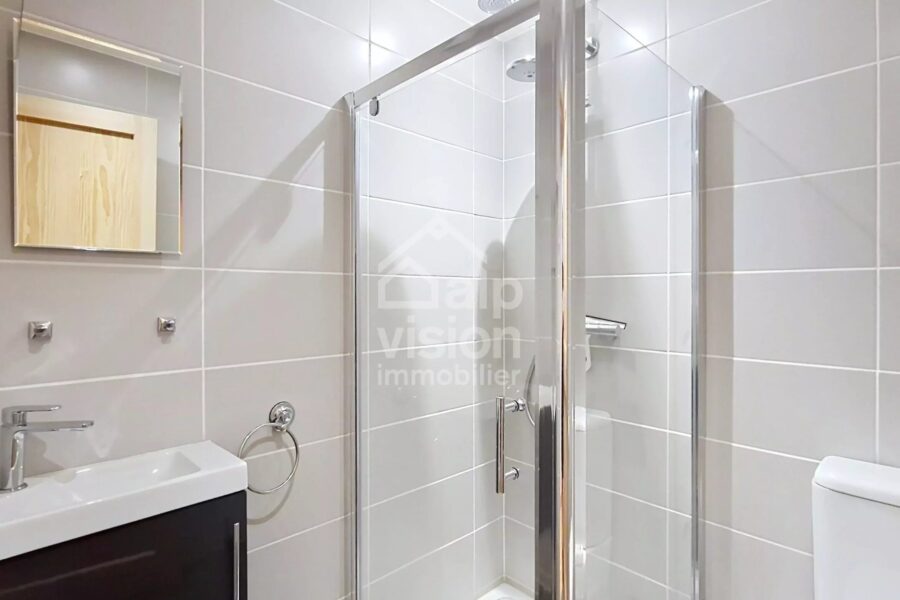Maison à vendre à Abondance — Vue montagne — photo 17