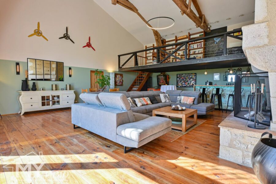 Maison à vendre à Saint-Méard-de-Gurçon — Vue montagne — photo 4