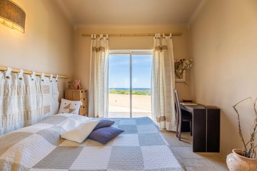Maison à vendre à Sainte-Lucie-de-Porto-Vecchio — Vue mer — photo 18