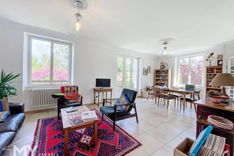 Maison à vendre à Sarlat-la-Canéda — Vue nature — photo 1