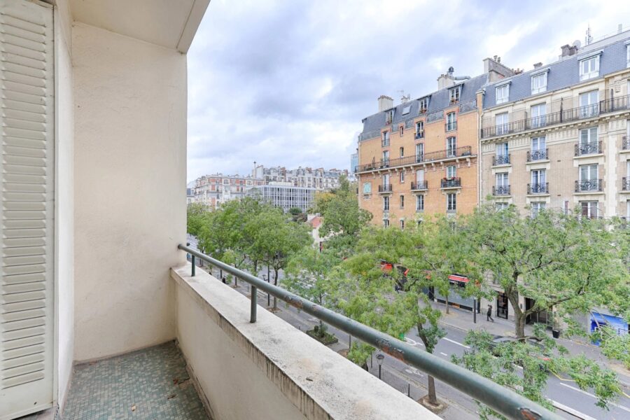 Appartement à vendre à Paris 15e arrondissement — Vue sur la ville — photo 18
