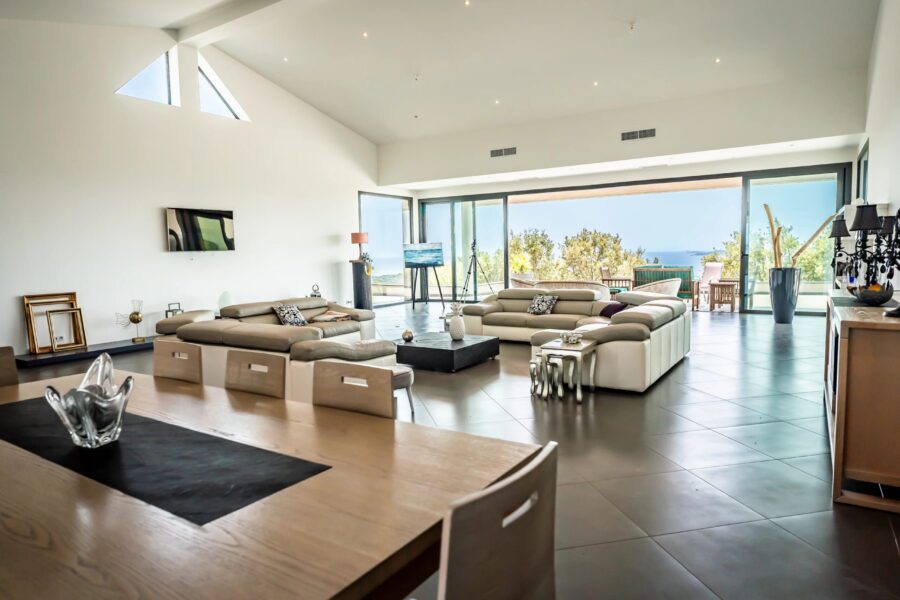 Maison à vendre à Sainte-Lucie-de-Porto-Vecchio — Vue mer — photo 7