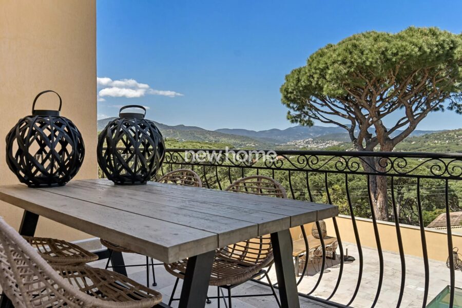Maison à vendre à Sainte-Maxime — Vue montagne — photo 12