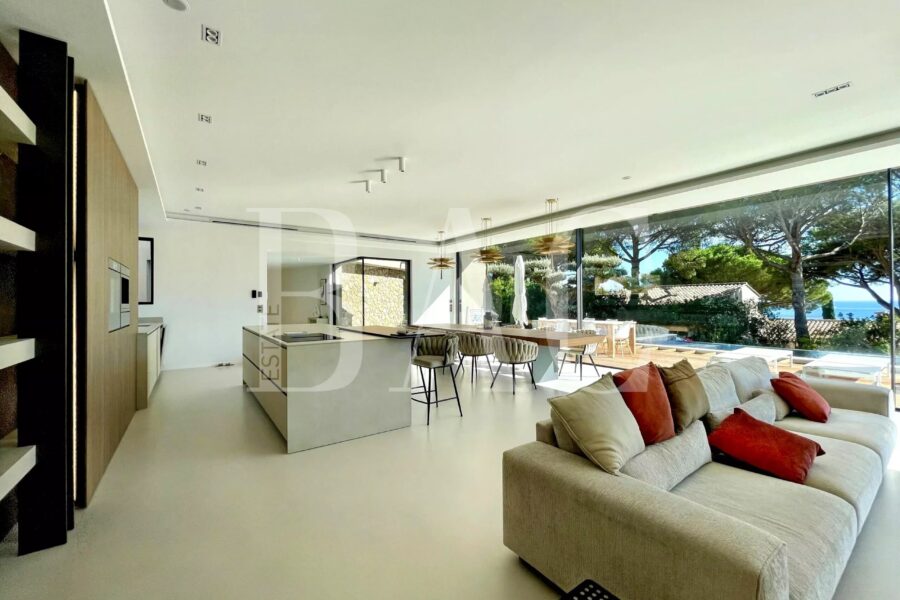 Maison à vendre à Saint-Tropez — Vue mer — photo 6