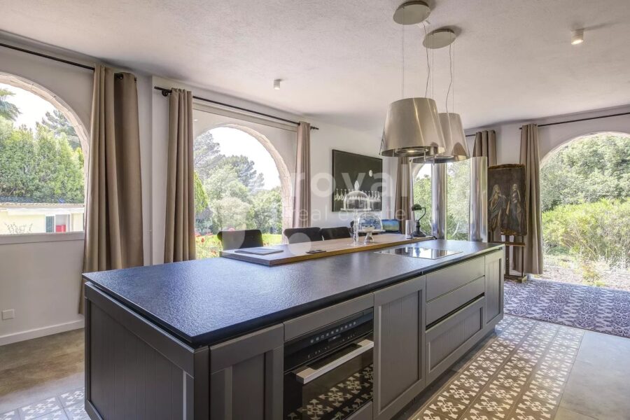 Maison à vendre à Mougins — Vue golf — photo 13