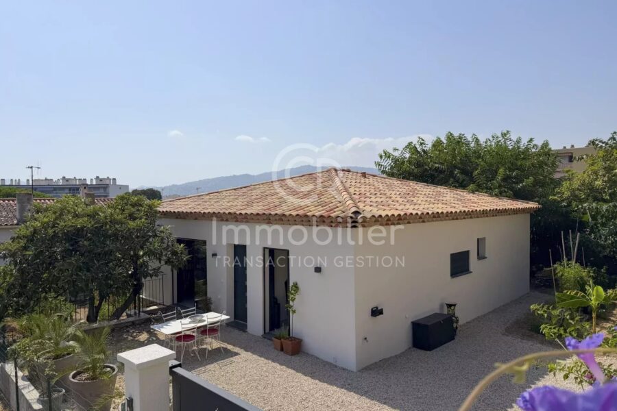 Maison à vendre à Cannes — Vue parc & jardin — photo 2