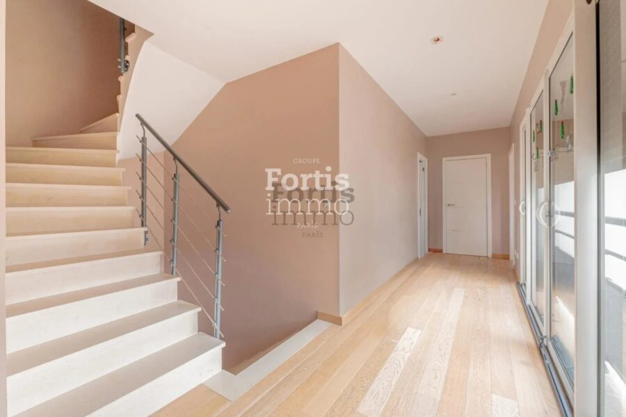 Maison à vendre à Bois-Colombes — Vue parc & jardin — photo 15