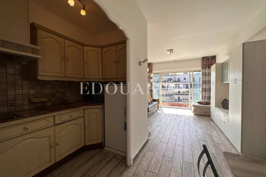 Appartement à vendre à Menton — Vue sur la ville — photo 10
