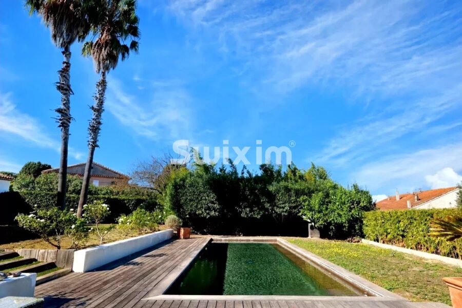 Maison à vendre à Saint-Tropez — Vue mer — photo 3