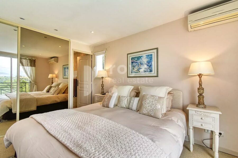 Maison à vendre à Mougins — Vue montagne — photo 12