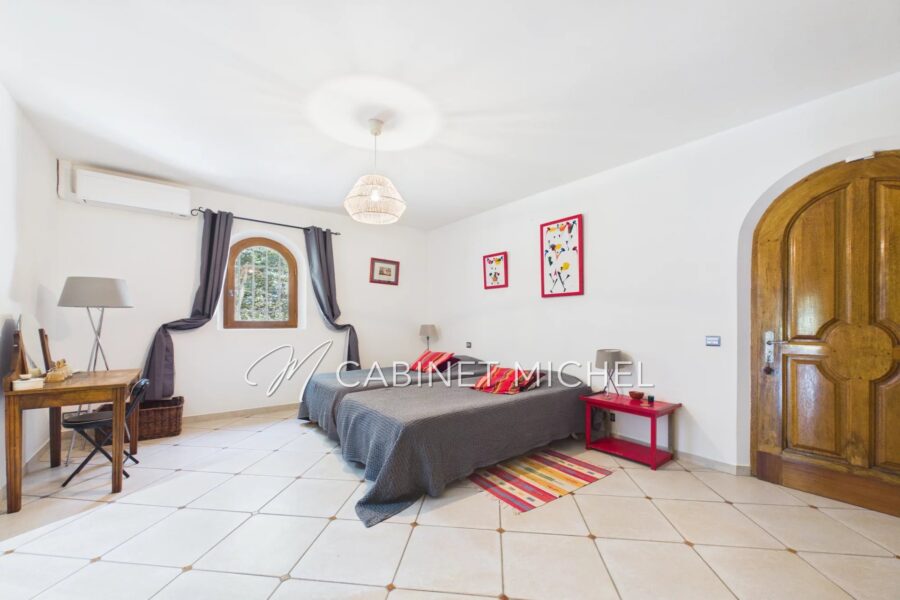 Maison à vendre à Le Rouret — Vue nature — photo 12