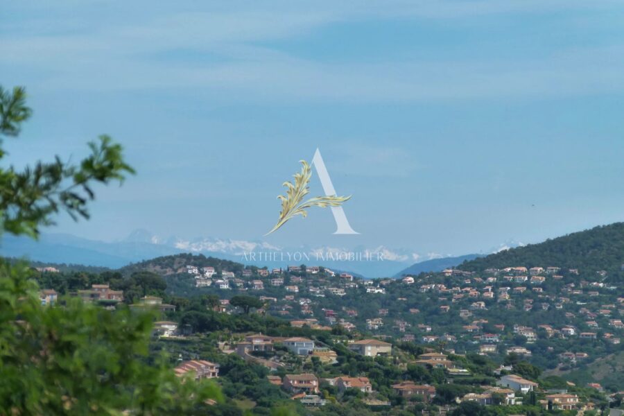 Maison à vendre à Sainte-Maxime — Vue mer — photo 24