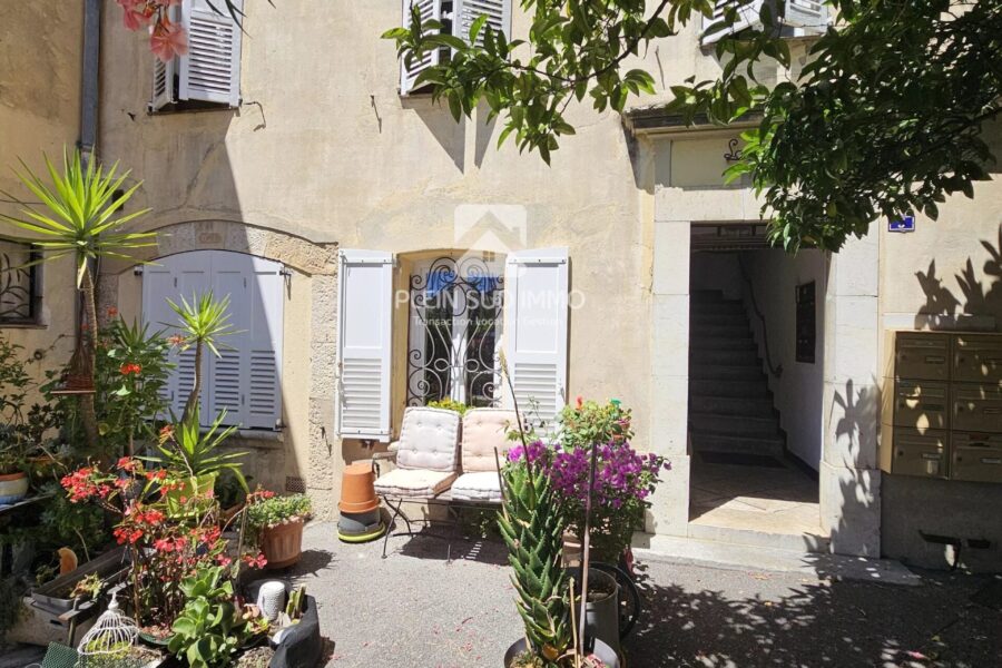 Appartement à vendre à Grasse — Vue montagne — photo 9